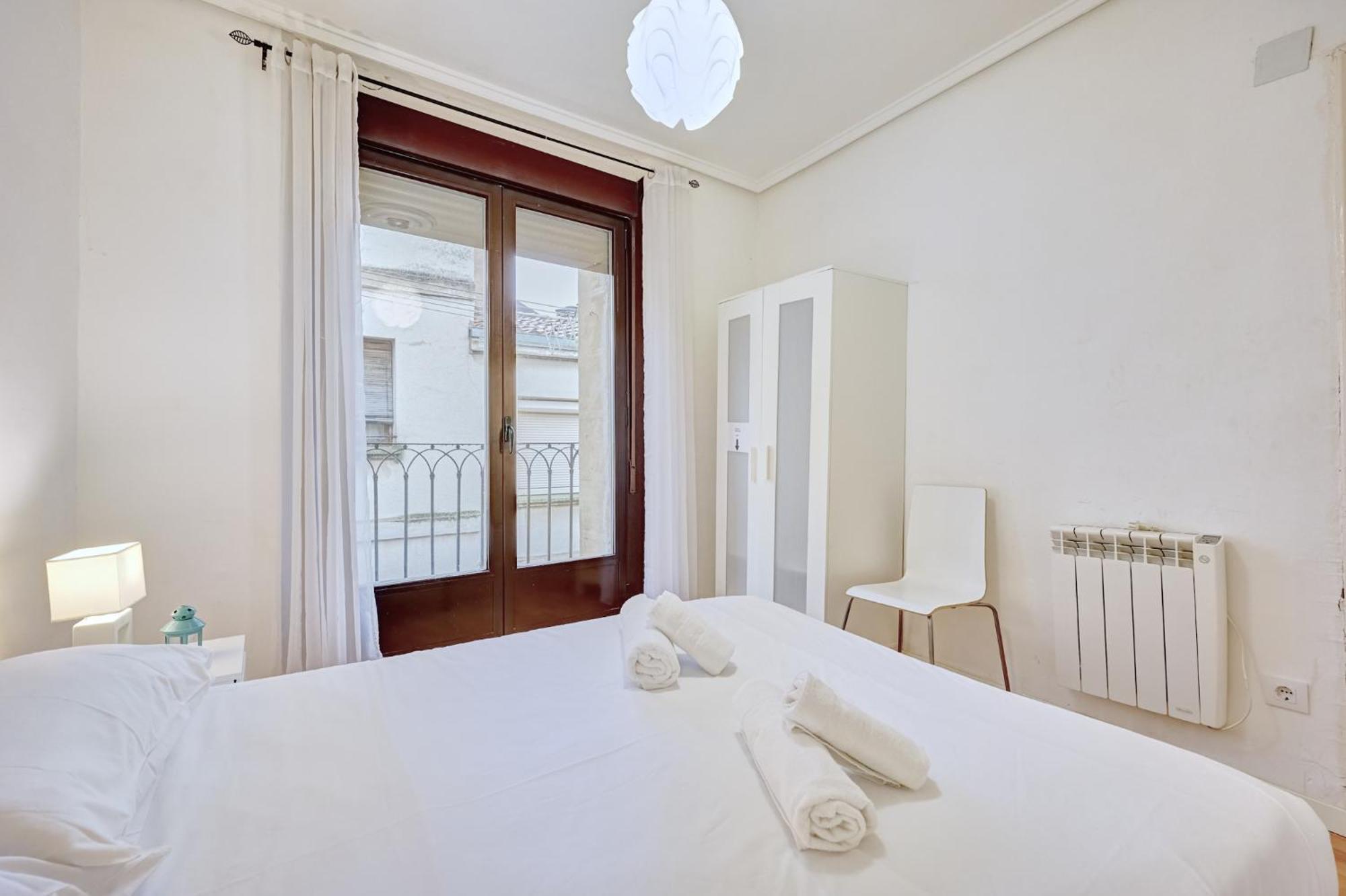 Apartamento Santo Tomas 23 Izq Haro Bagian luar foto